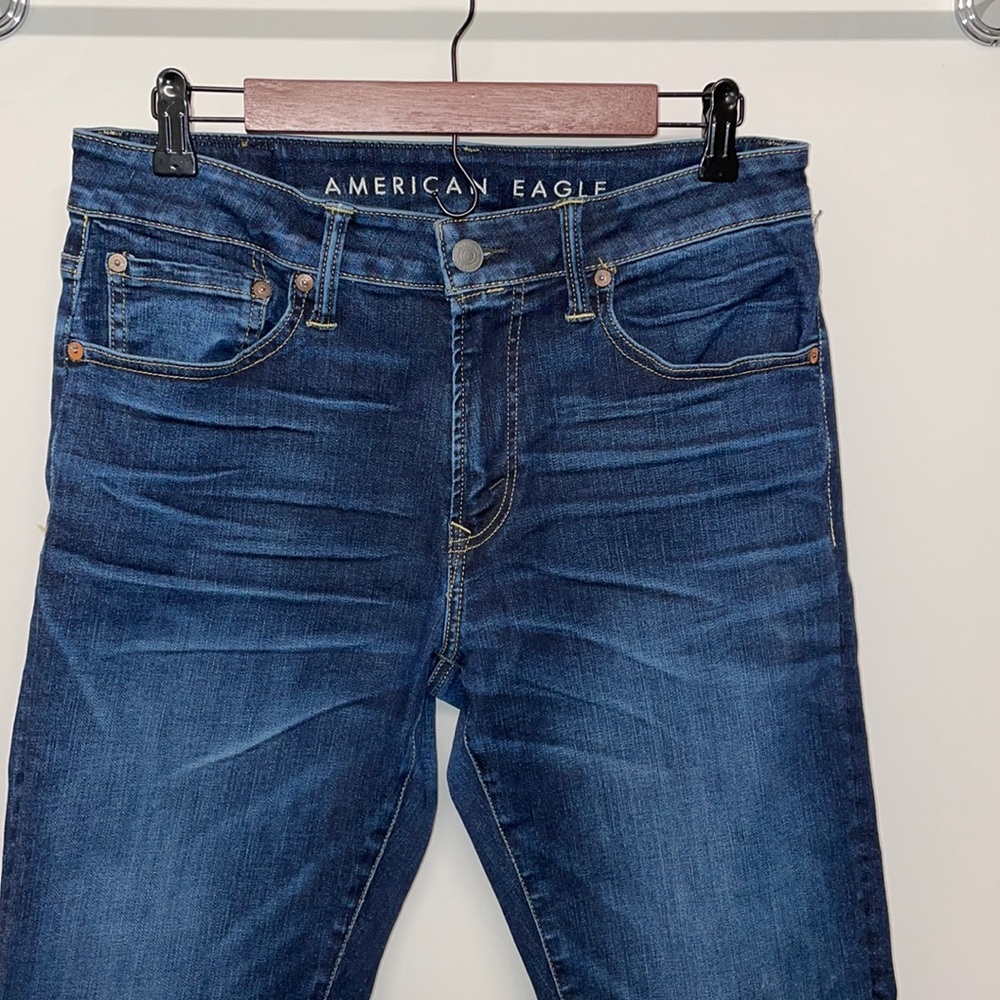 Men’s Athletic Fit Jeans